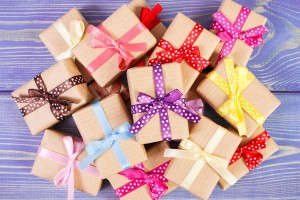 Many_Box_Bowknot_Gifts_533475_2048x1152